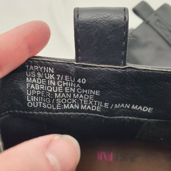 Tarynn Black Faux Leather Wedge Ankle Booties Boots | 9 - Picture 8 of 10